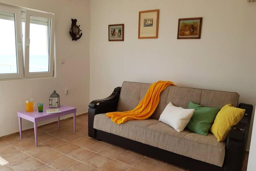 Apartman Aleksandra Ulcinj Ngoại thất bức ảnh